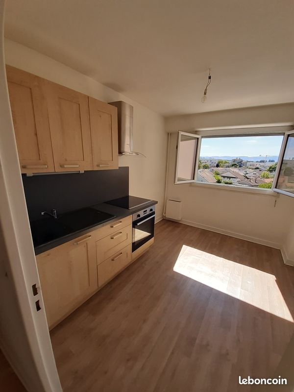 Appartement 2 pièces 53 m² · à Roanne · 53 m² · 570 €/mois