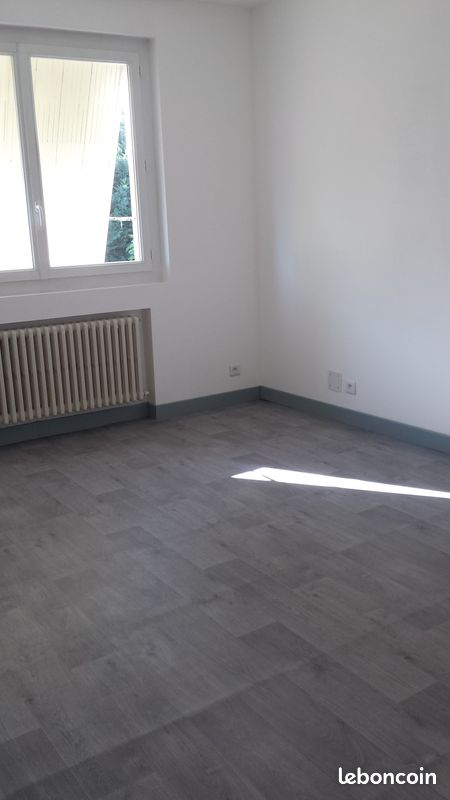 Appartement 5 pièces 102 m² · à Frouzins · 102 m² · 1 020 €/mois