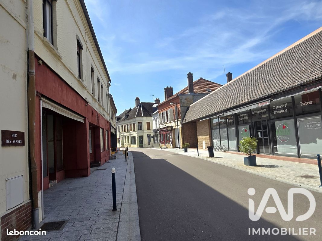 Immeuble 189 m² · à Aix-Villemaur-Pâlis · 189 m² · 89 000 €