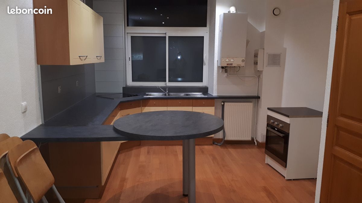 Maison 4 pièces 94 m² · à Issoire · 94 m² · 815 €