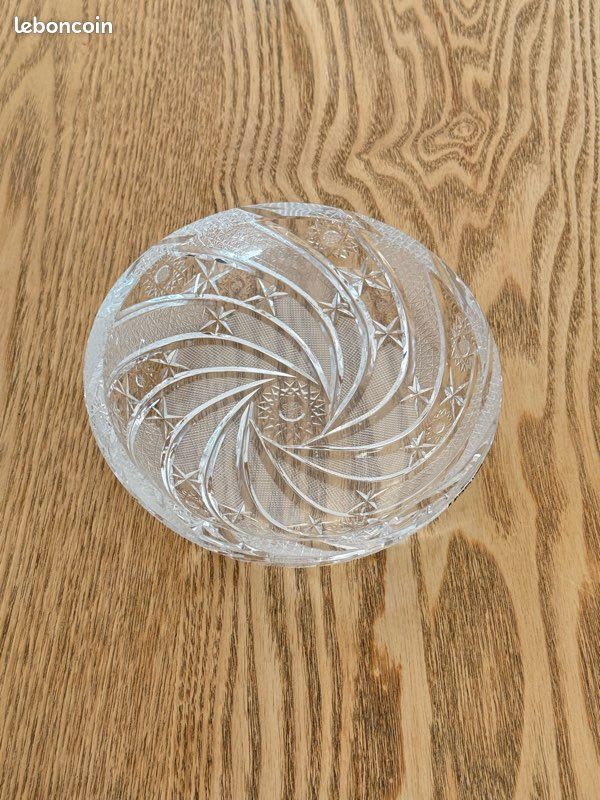 Plat ou coupelle en cristal travaillé vintage (image 3)