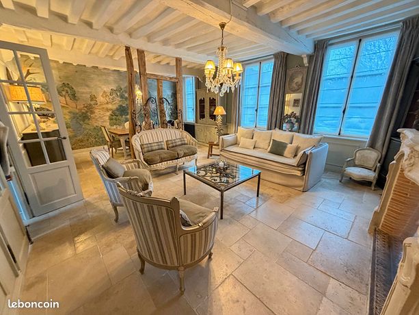Maison 7 pièces 165 m²