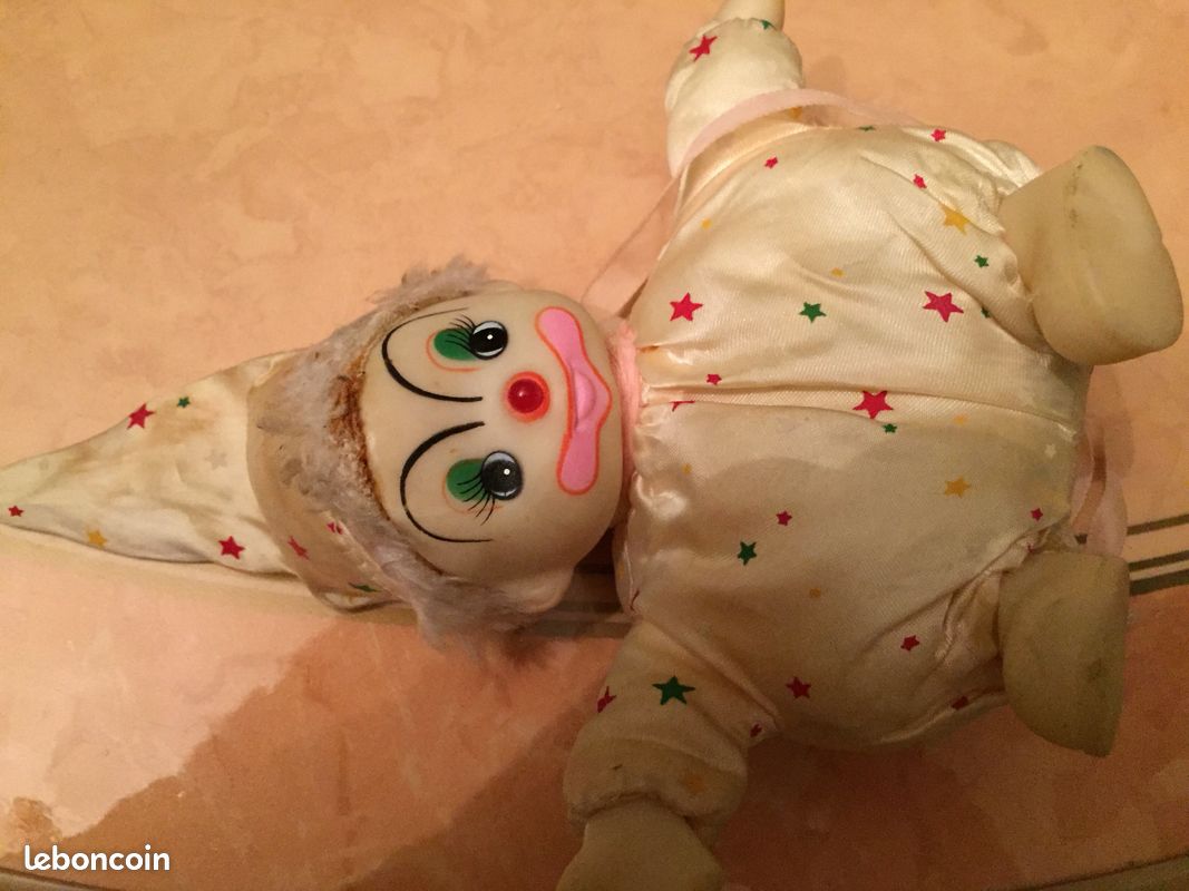 Petit clown en tissu rose et blanc (image 1)