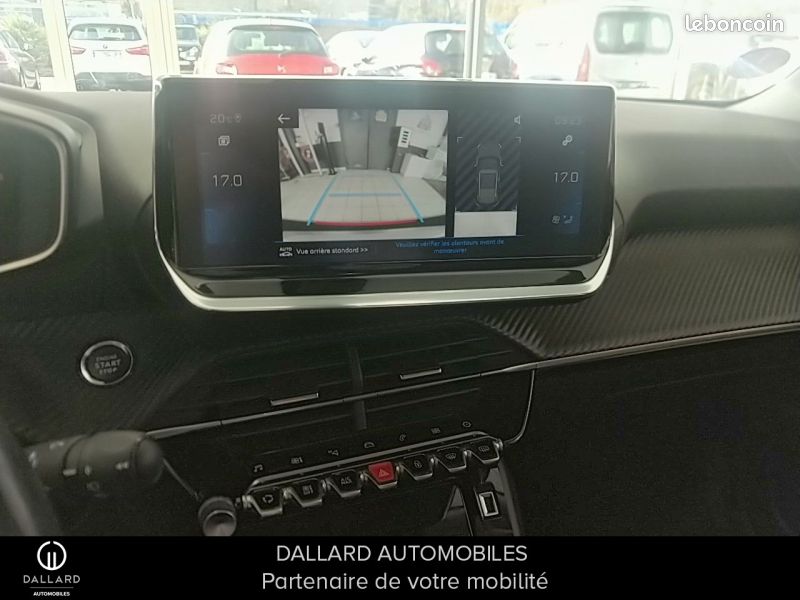 Peugeot 2008 1.2 PureTech 130ch S&S Allure (image 14)
