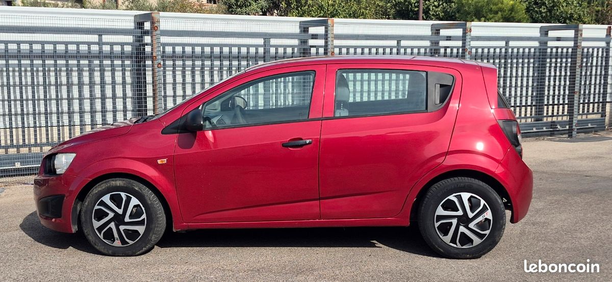 CHEVROLET AVEO 1.2 i 16V 70 CH 115 000 KM 1ER MAIN (image 4)