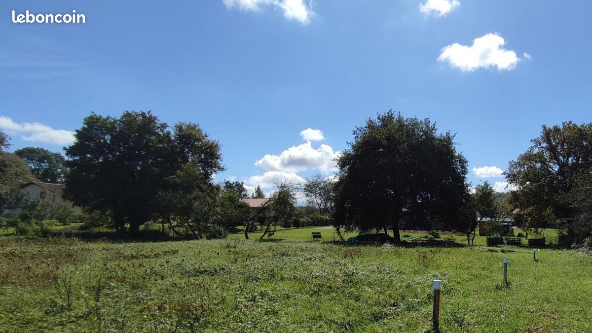 Terrain 2 706 m² Saint Cricq Du Gave · à Saint-Cricq-du-Gave · 49 000 €