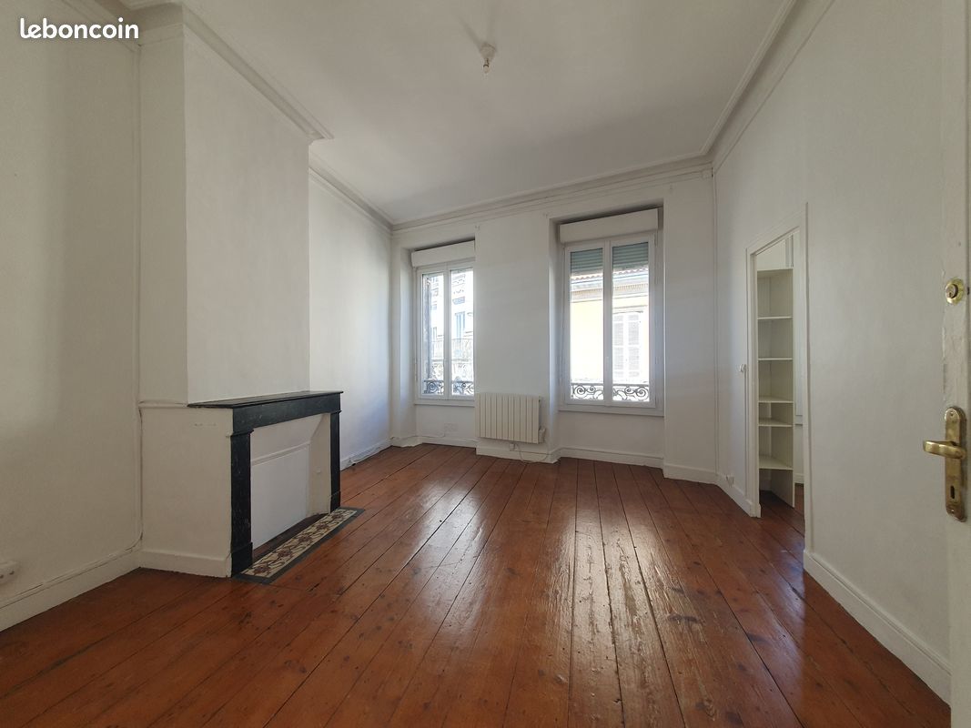 Appartement 2 pièces 32 m² · à Bordeaux · 32 m² · 855 €