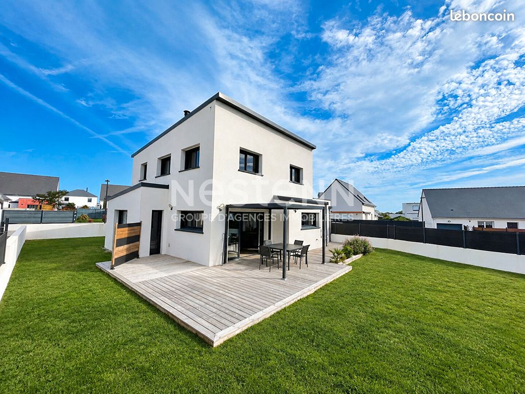 Maison 5 pièces 144 m² · à Locmaria-Grand-Champ · 144 m² · 388 500 €