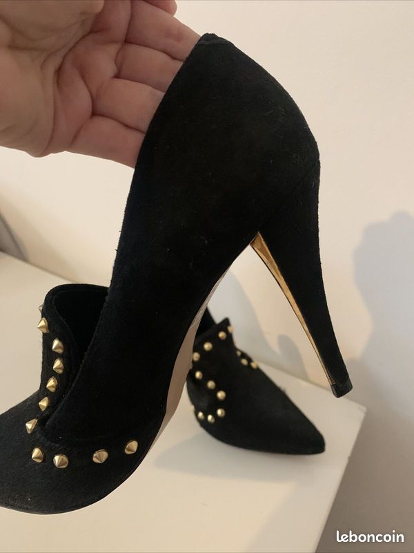 Chaussures Bottines en Cuir à Poils Noirs Cosmo Paris P39 (image 3)