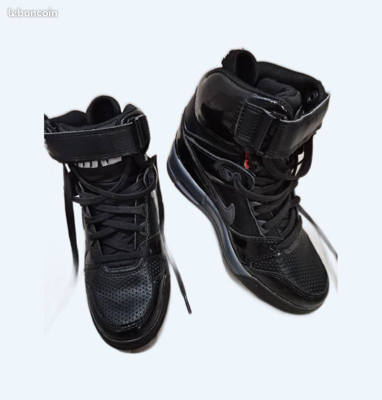 Nike Air Revolution Basket Compensee Femme Nike Basket Nike Air