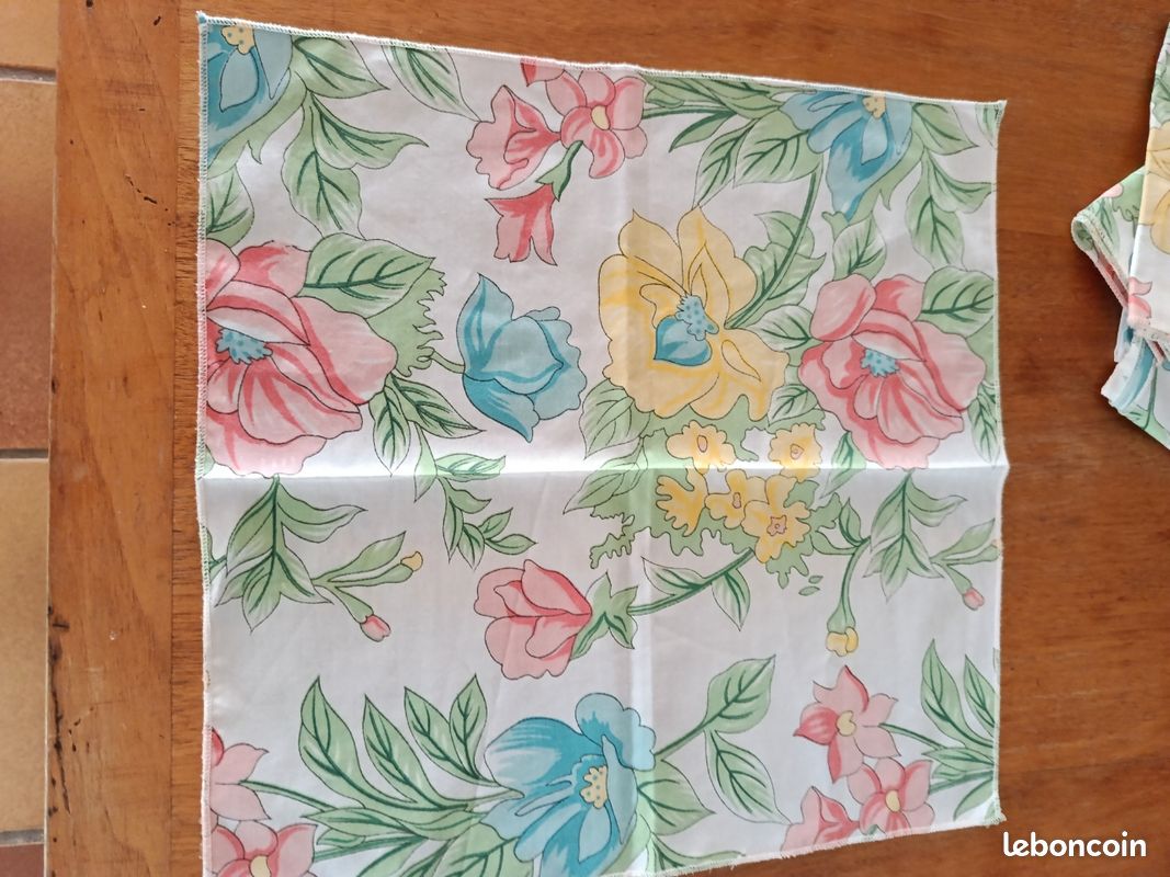 6 Serviettes de table vintage (image 1)