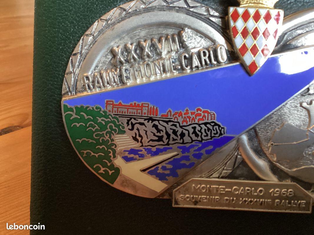 Trophée / Plaque émaillée Automobilia – Rallye Monte Carlo 2010