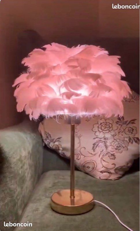 Lampe de chevet à plumes roses , chic et glamour , dimmable (image 2)