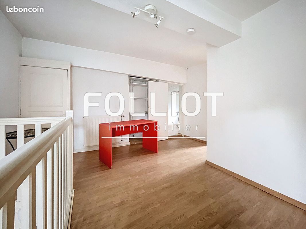 Appartement 4 pièces 105 m² · à Fougères · 105 m² · 65 500 €