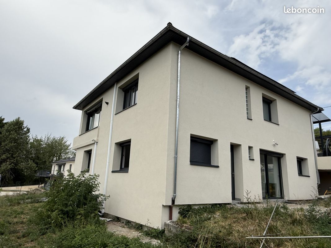 Maison 9 pièces 170 m² · à Le Vernet · 170 m² · 530 000 €