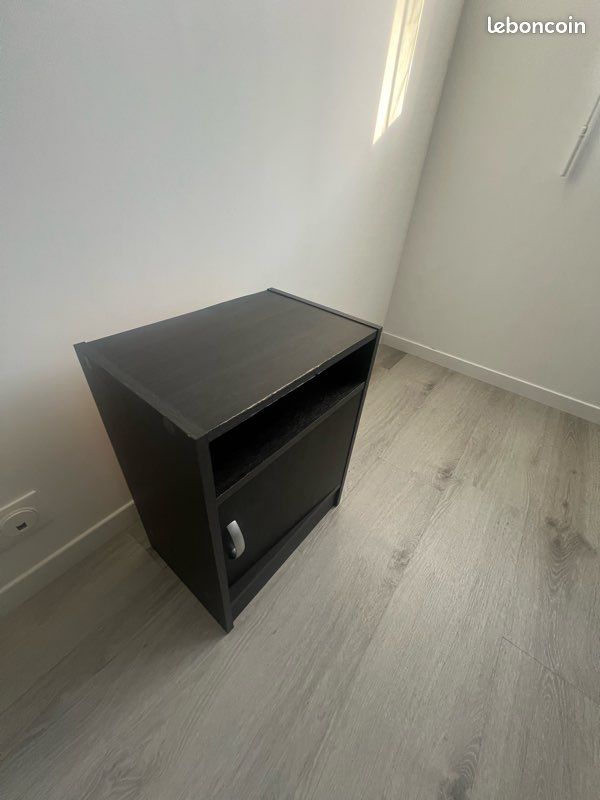 Table de chevet (image 3)
