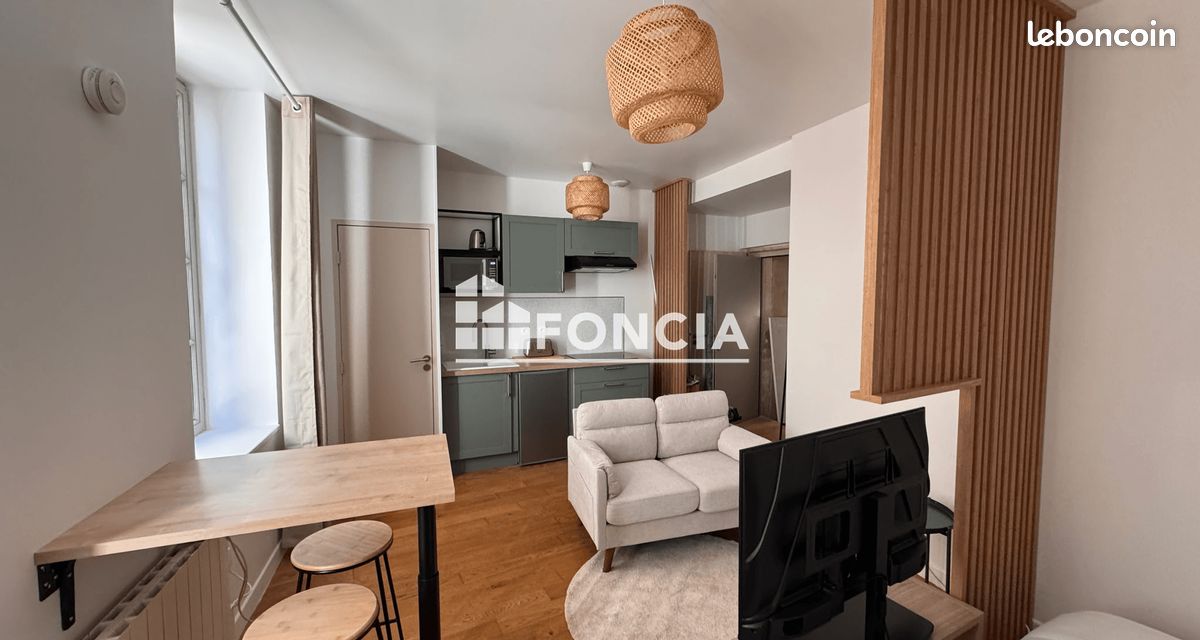 Appartement 1 pièce 28 m² · à Nîmes · 28 m² · 550 €/mois