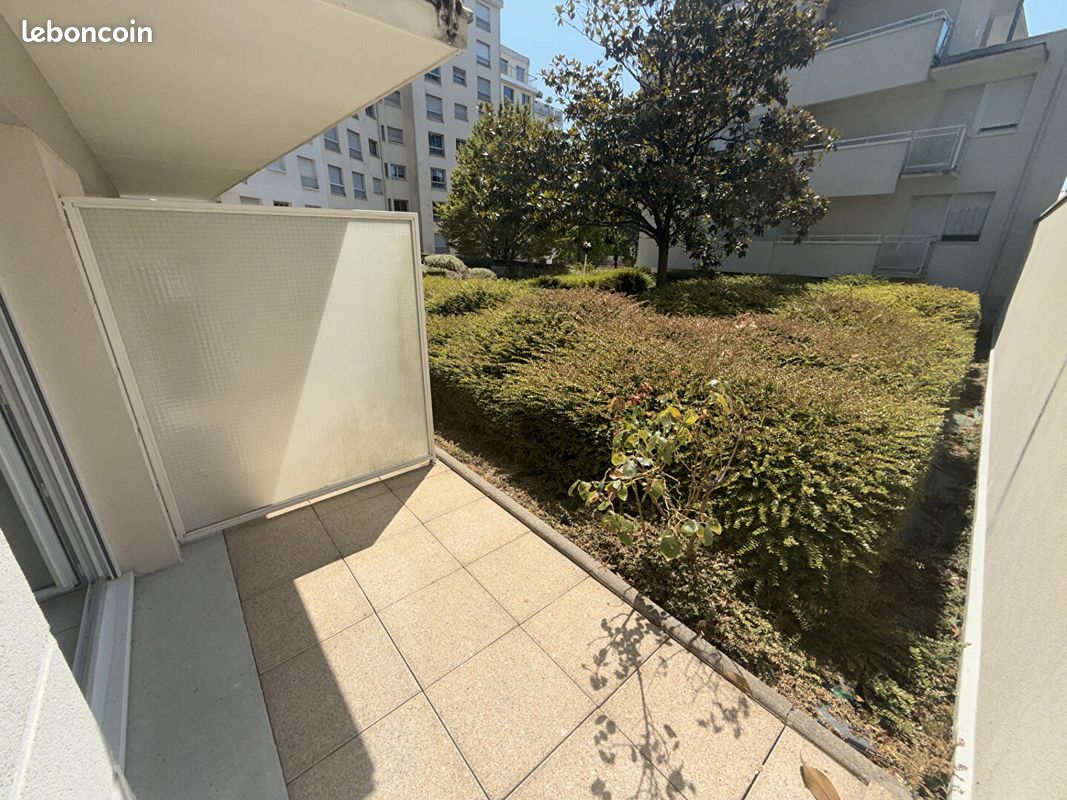 Appartement 1 pièce 32 m² · à Nantes · 32 m² · 588 €