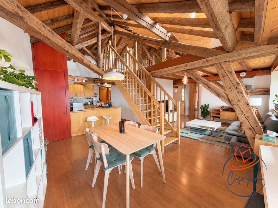 Appartement 5 pièces 135 m² · à Prévessin-Moëns · 135 m² · 575 000 €