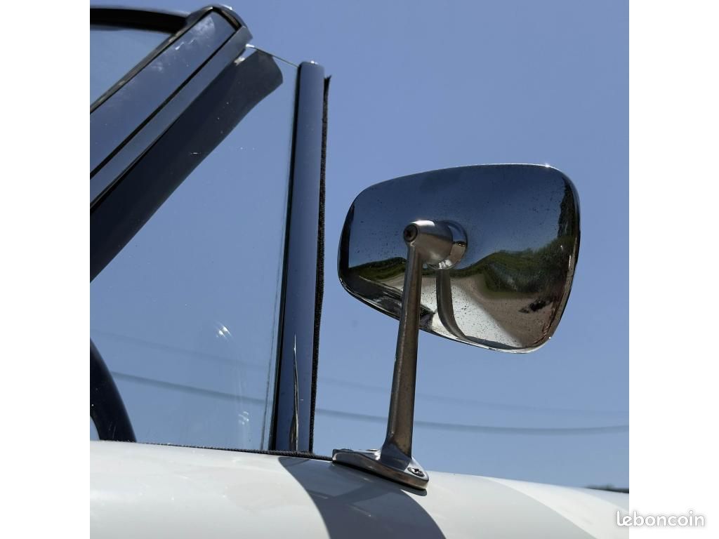 Alfa romeo giulietta spider (image 23)