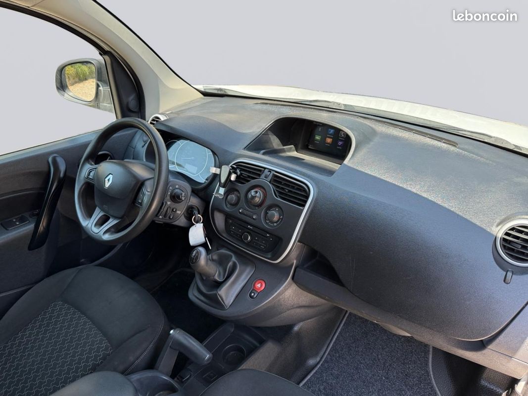 RENAULT KANGOO EXPRESS Compact - Fourgon - L1 1.5 dCi 75 - Extra R-Link - Garantie 12 Mois (image 11)