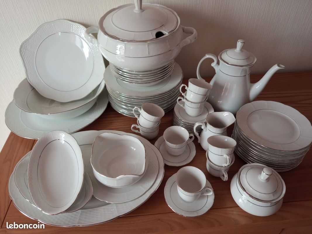 Service de table et café Thun Porcelaine de bohème - Arts de la table