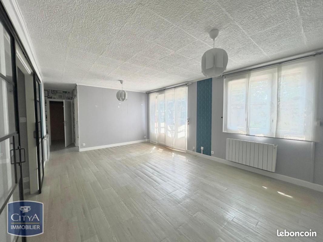 Appartement 3 pièces 68 m² · à Sainte-Foy-lès-Lyon · 68 m² · 1 026 €/mois