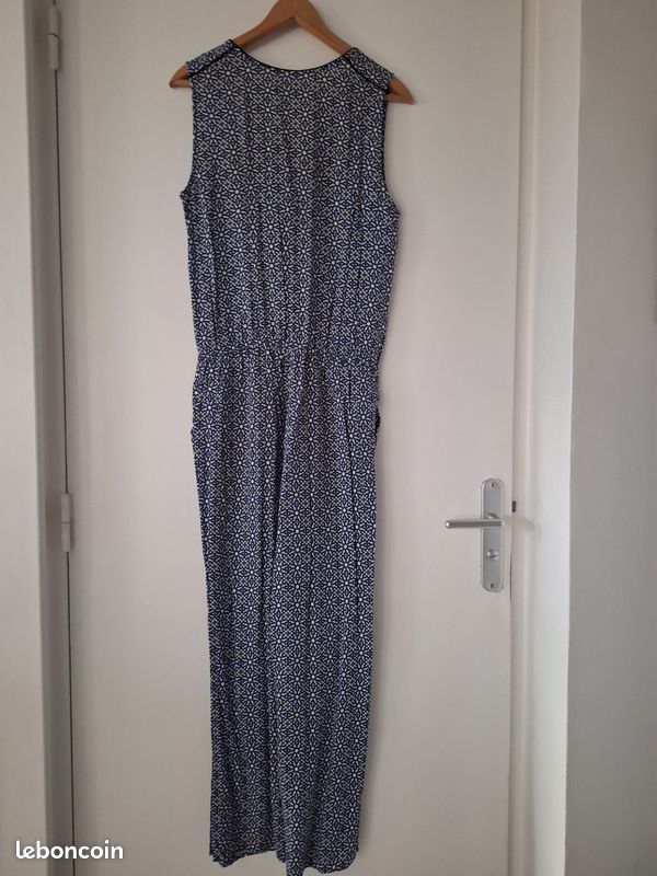 Combinaison Miss Captain bleue et blanche taille 38 Vêtements - Main Image