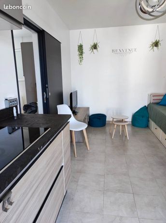 Loue petit t2 avec jardin et place de parking