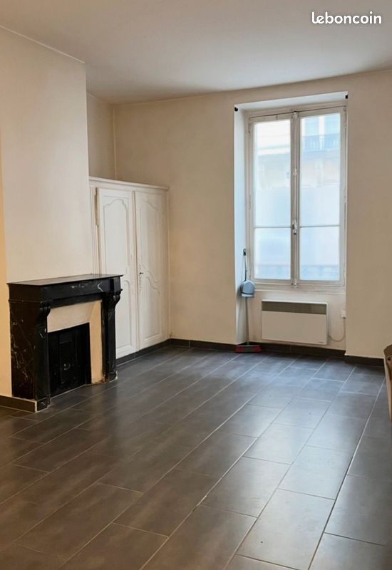 Appartement 1 pièce 30 m² · à Paris · 30 m² · 950 €/mois