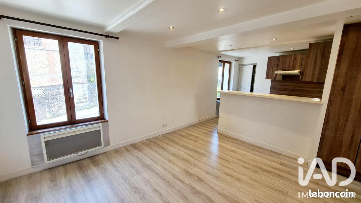 Appartement 3 pièces 46 m² · à Pont-l'Évêque · 46 m² · 160 000 €