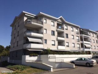 Garage double Miribel · 150 €