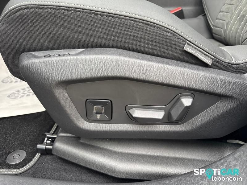 Peugeot 3008 1.2 Hybrid 145ch GT e-DCS6 (image 20)