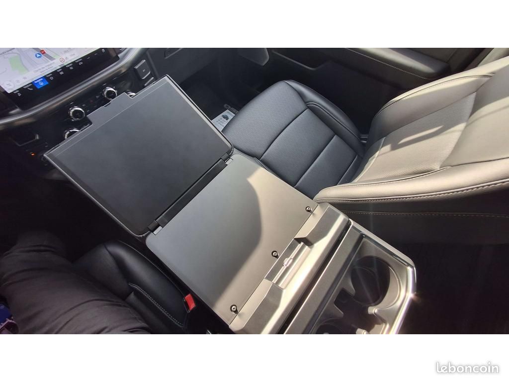 FORD F150 Supercrew LARIAT Black Package V8 5.0L (image 28)