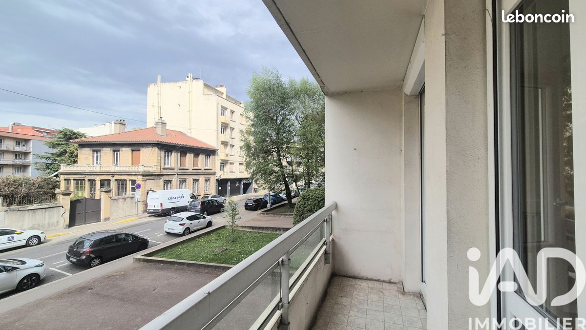 Appartement 2 pièces 60 m² · à Saint-Étienne · 60 m² · 66 000 €