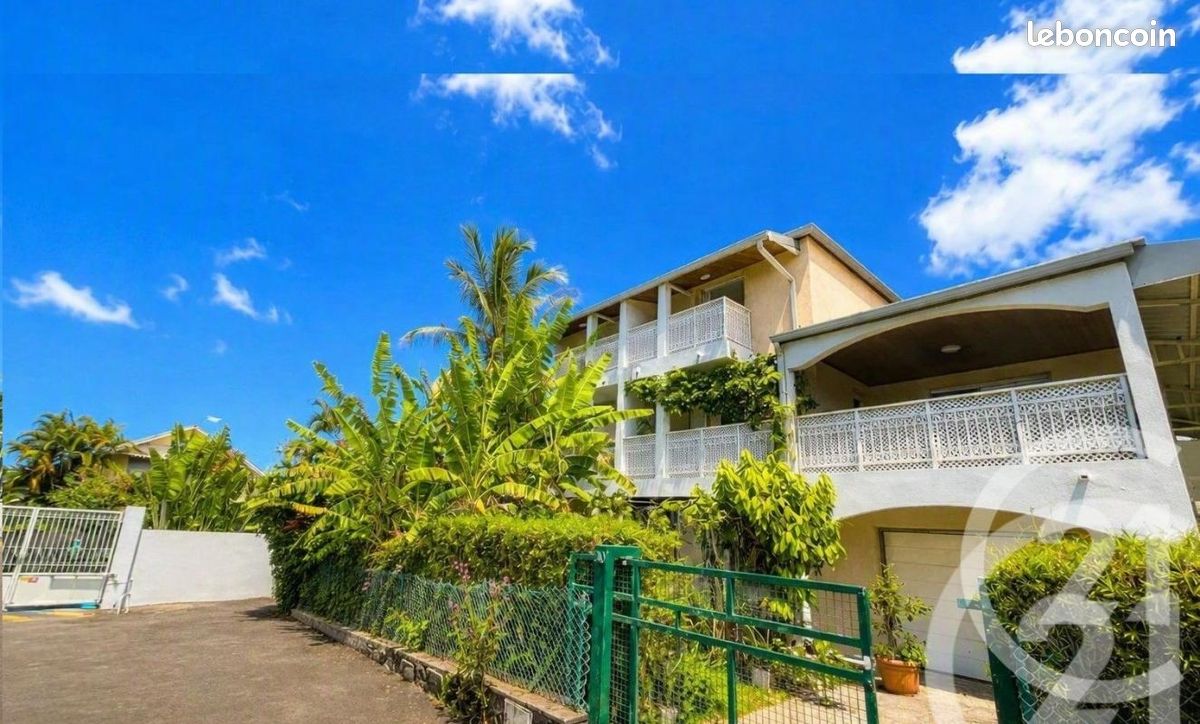 Maison 5 pièces 155 m² · à Saint-Denis · 155 m² · 379 000 €