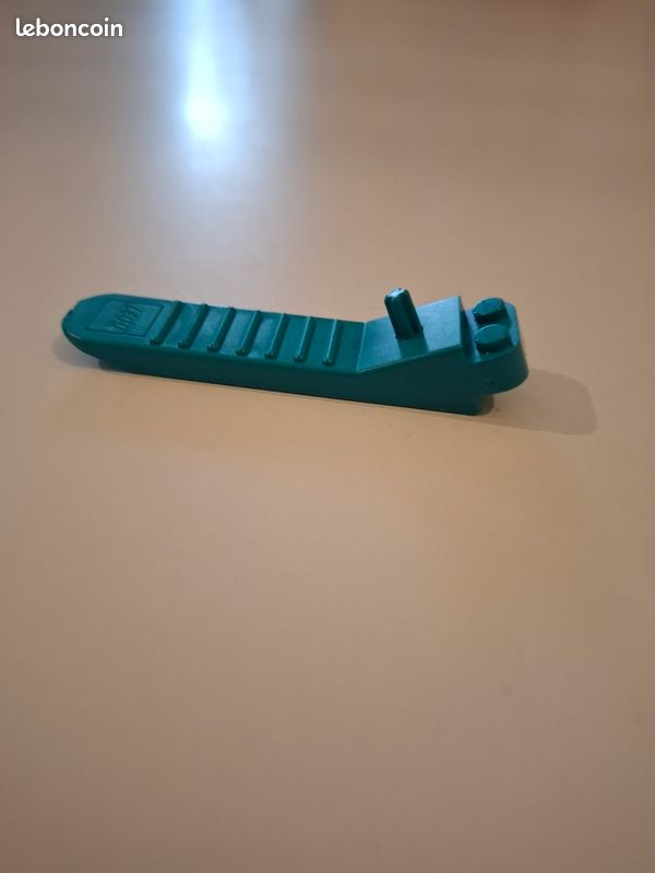 Outils de démontage Lego (image 1)