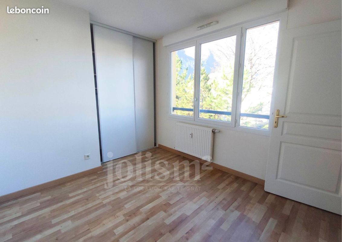 Appartement 3 pièces 64 m² · à Sassenage · 64 m² · 1 051 €