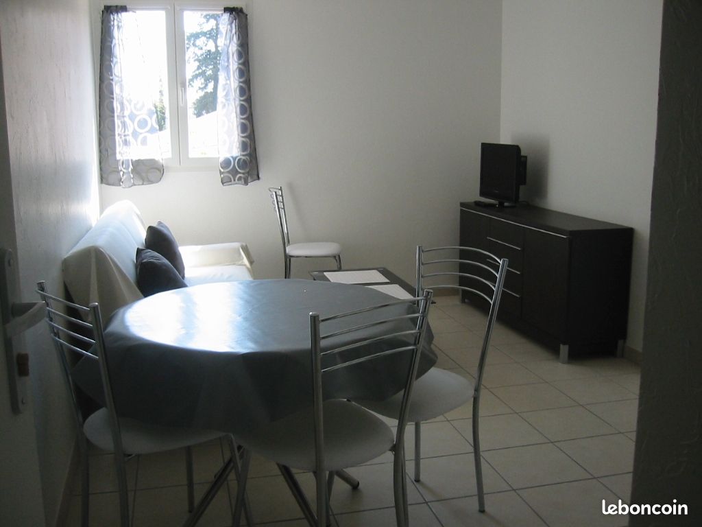 Appartement 2 pièces 45 m² · à Trans-en-Provence · 45 m² · 675 €