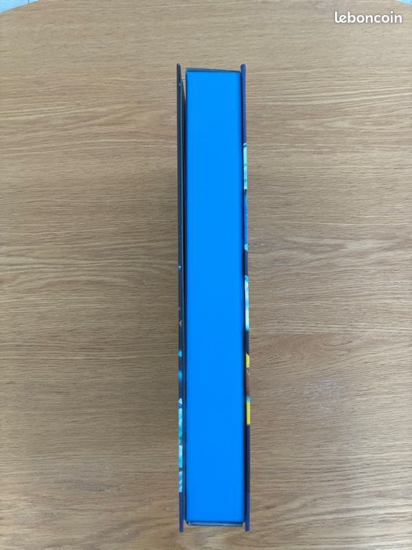 Livre et puzzle circulaire de 200 pièces « De la terre à la lune » (image 4)