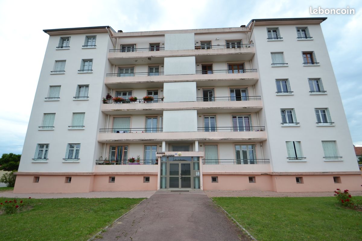 Appartement 3 pièces 66 m² · à Saint-Pourçain-sur-Sioule · 66 m² · 545 €/mois