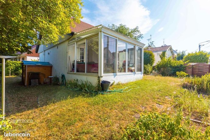 Maison 6 pièces 157 m² — 14