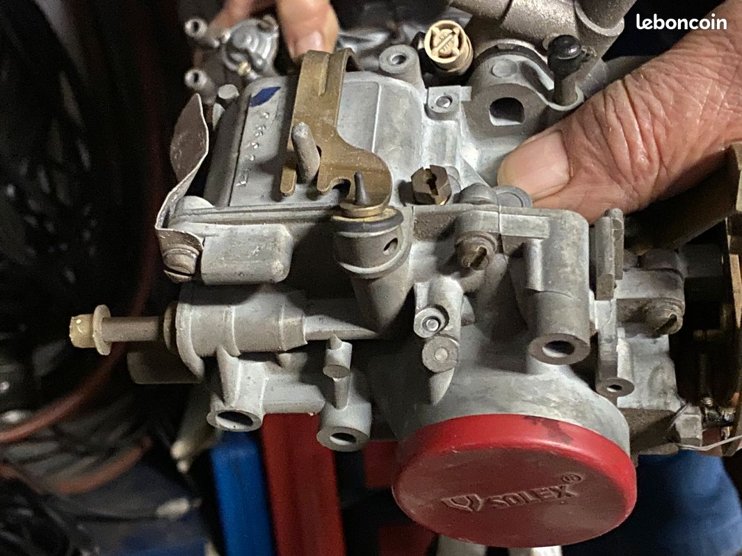 Carburateur SOLEX 32 SEIA REN A 565 pour RENAULT 18 (image 1)