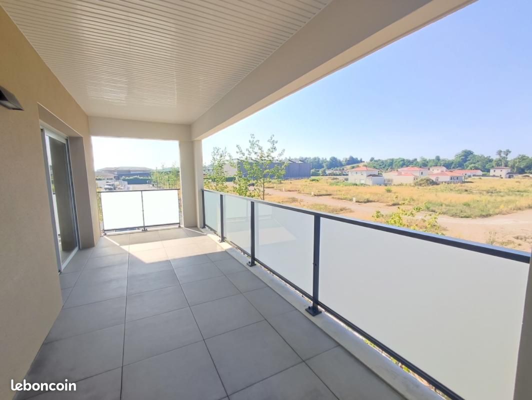 Appartement 3 pièces 66 m² · à Pont-de-Chéruy · 66 m² · 1 035 €/mois
