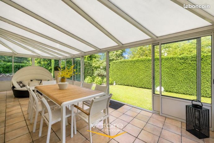 Maison 5 pièces 227 m² — 9