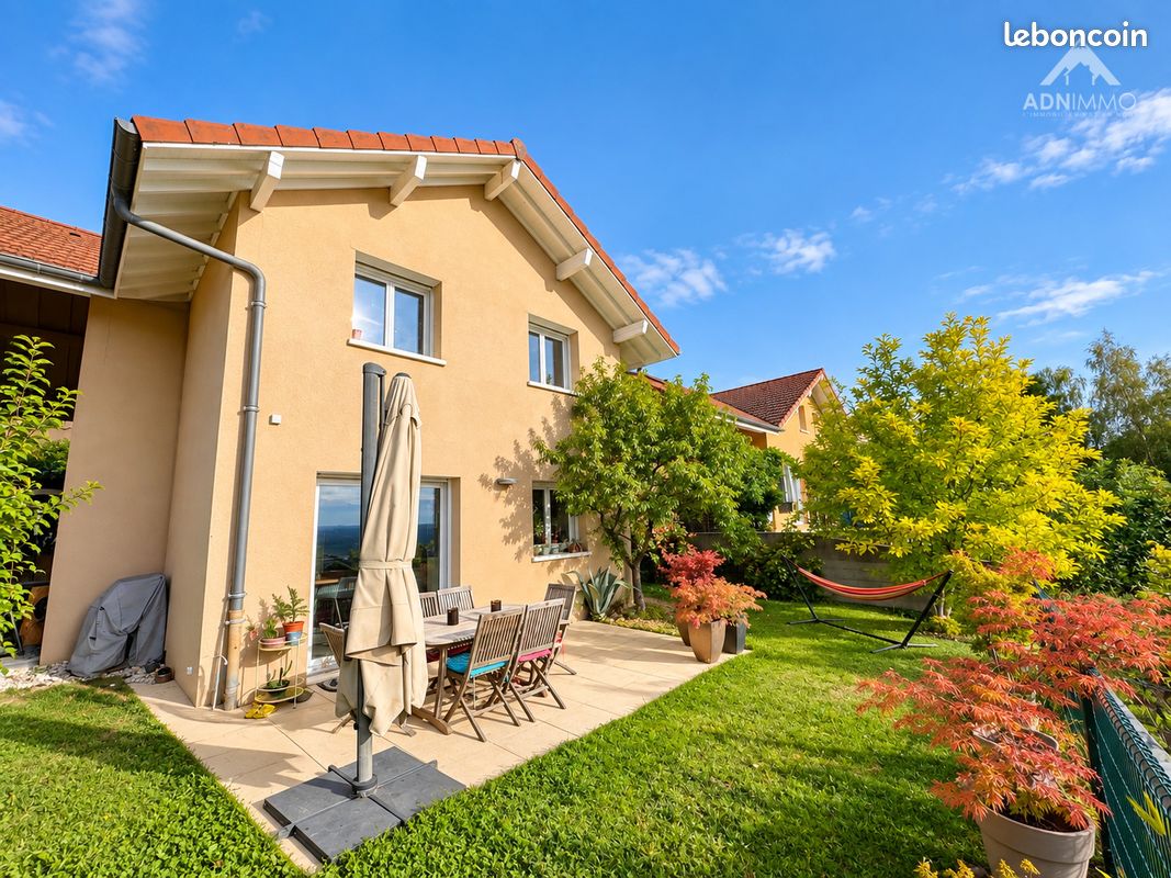 Maison 5 pièces 113 m² · à Challex · 113 m² · 600 000 €