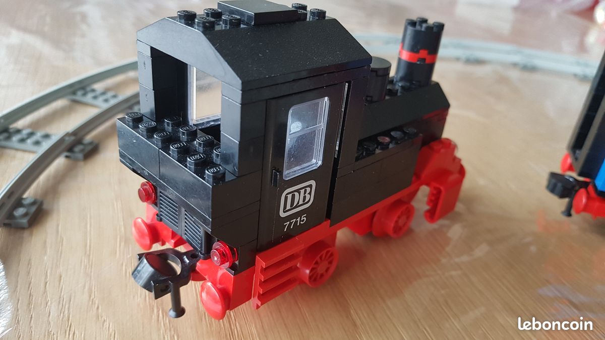 LEGO 7715 - train "Push-Along Passenger Steam Train" 1985 (image 4)
