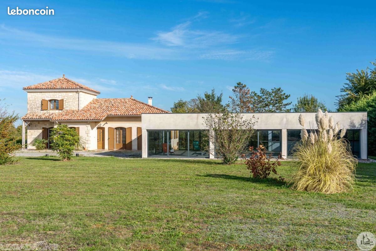 Maison 4 pièces 126 m² · à Castillonnès · 126 m² · 424 000 €