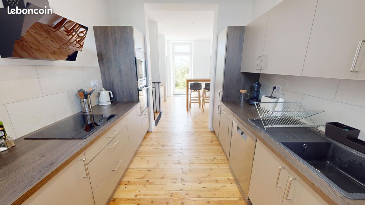 Immeuble 11 pièces 200 m² · à Clermont-Ferrand · 200 m² · 520 000 €