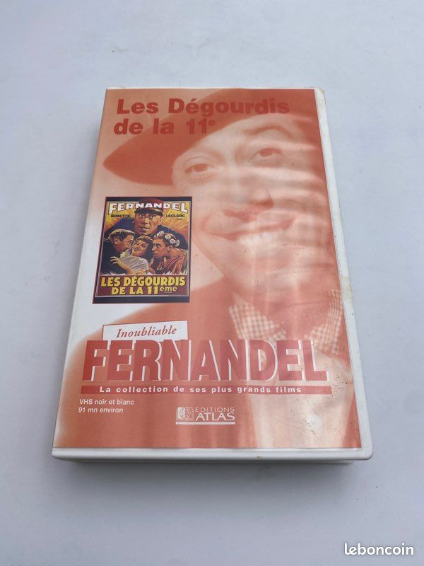 VHS Les Dégourdis de la 11e – Inoubliable Fernandel – Éditions Atlas (image 1)